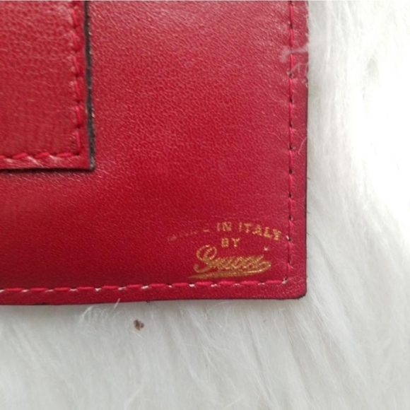 Authentic Vintage Gucci Wristlet Clutch - Picture 8 of 10